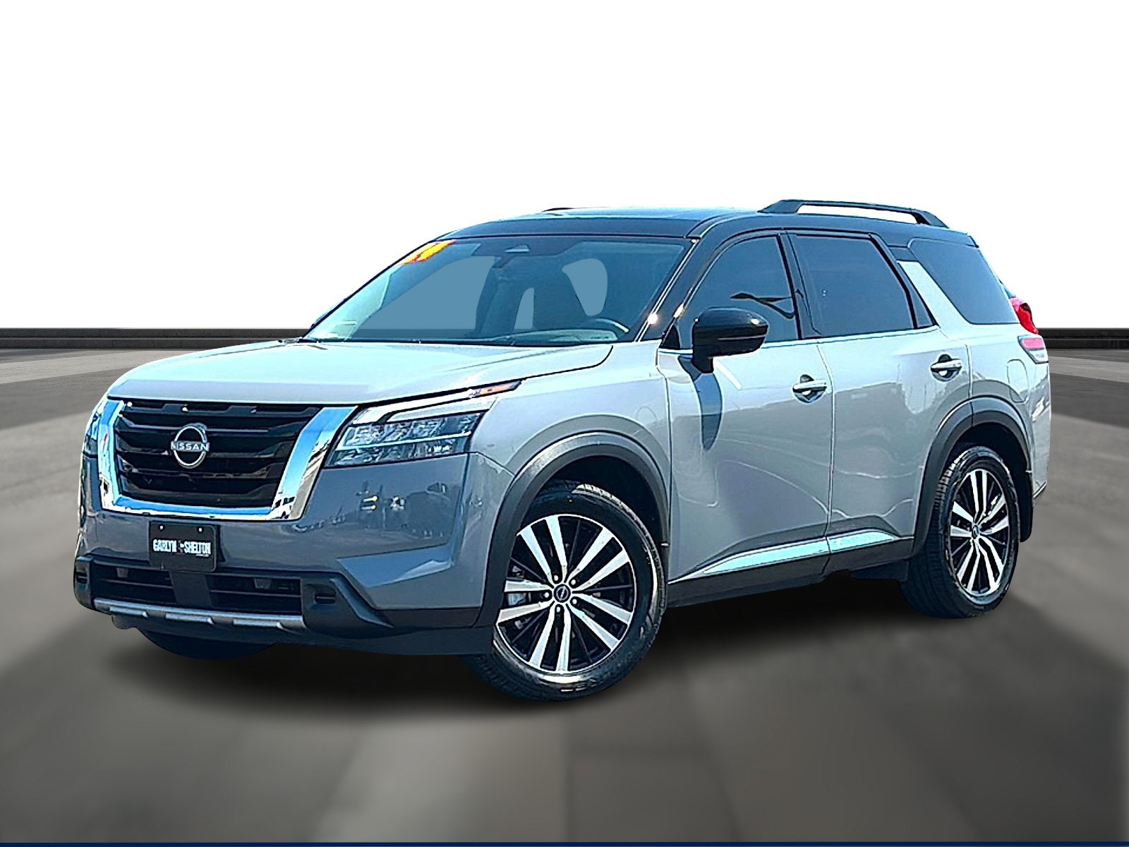 Used 2024 Nissan Pathfinder Platinum w/ Cargo Package