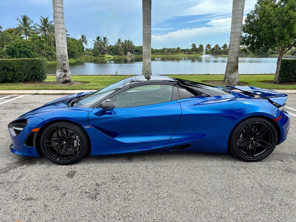 Used 2022 McLaren 720S Spider photo 14