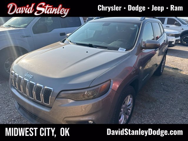 Used 2019 Jeep Cherokee Latitude w/ Cold Weather Group