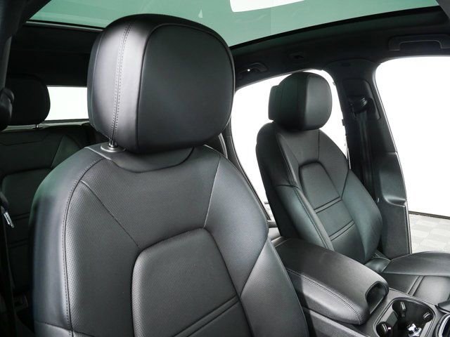 2024 Porsche Cayenne Coupe