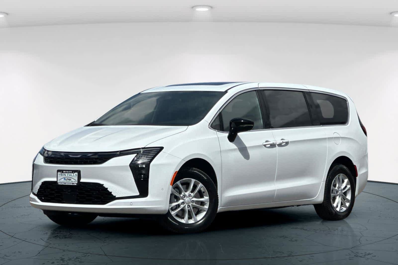 New 2027 Chrysler Pacifica Select w/ Family Tech Group