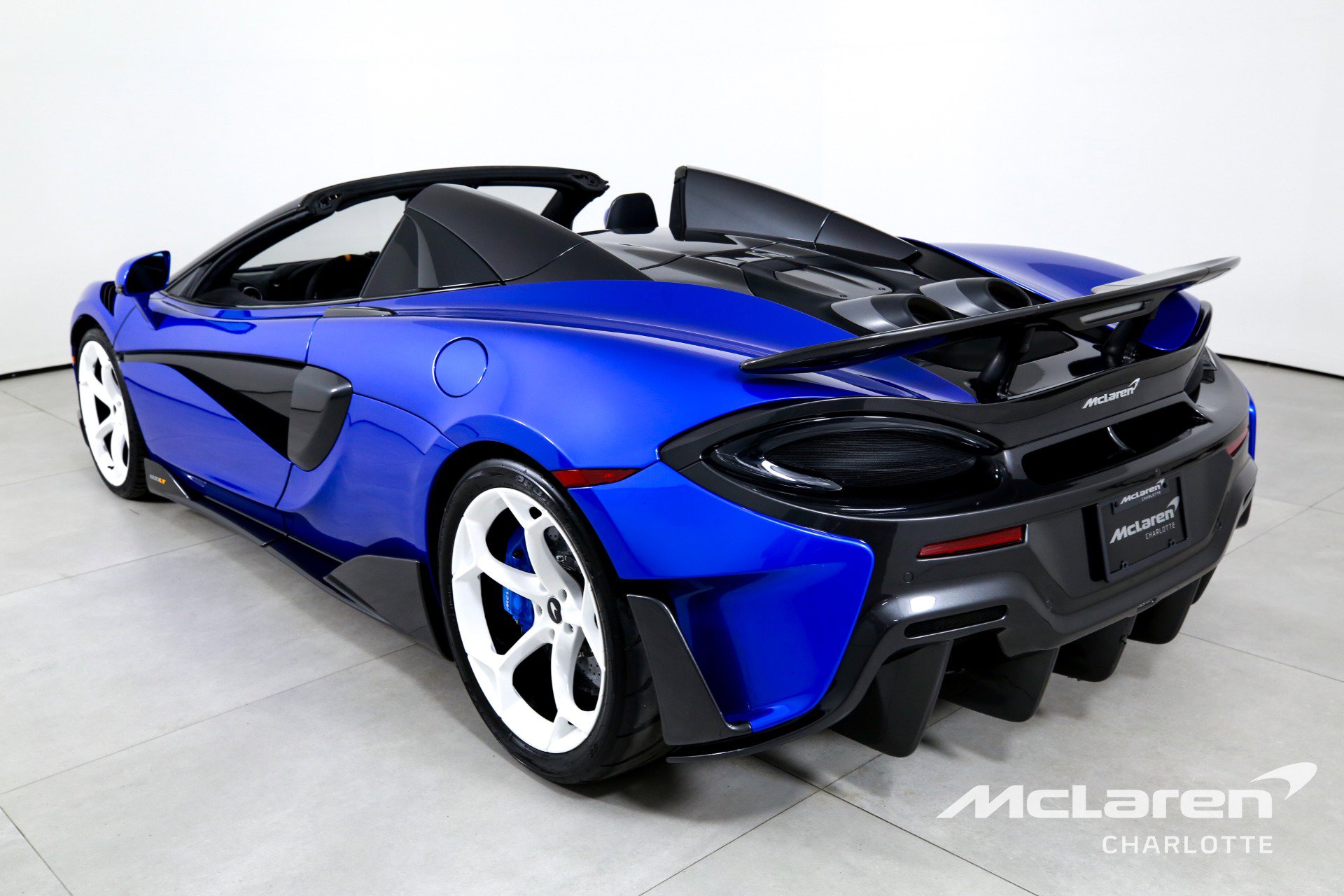 Used 2020 McLaren 600LT Spider photo 7