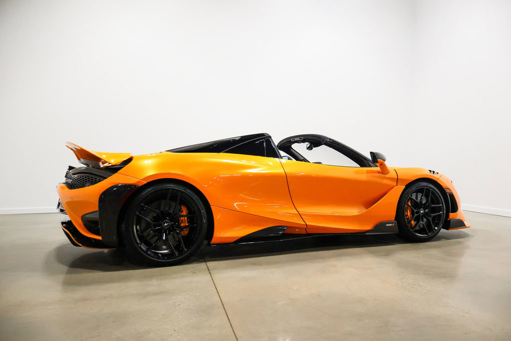 Used 2022 McLaren 765LT photo 61