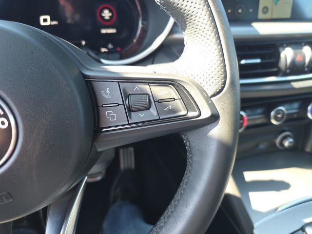 2024 Alfa Romeo Stelvio Ti