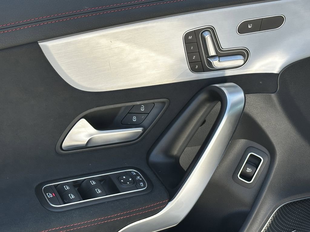 2025 Mercedes-Benz CLA 250 4MATIC