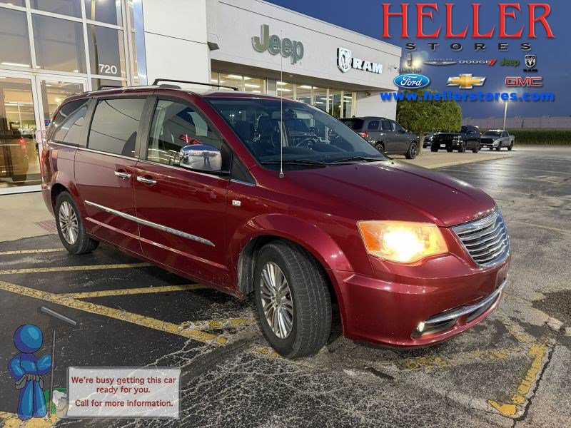 Used 2014 Chrysler Town & Country Touring-L