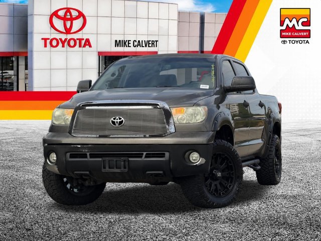 Used 2012 Toyota Tundra 4x4 CrewMax w/ SR5 Pkg