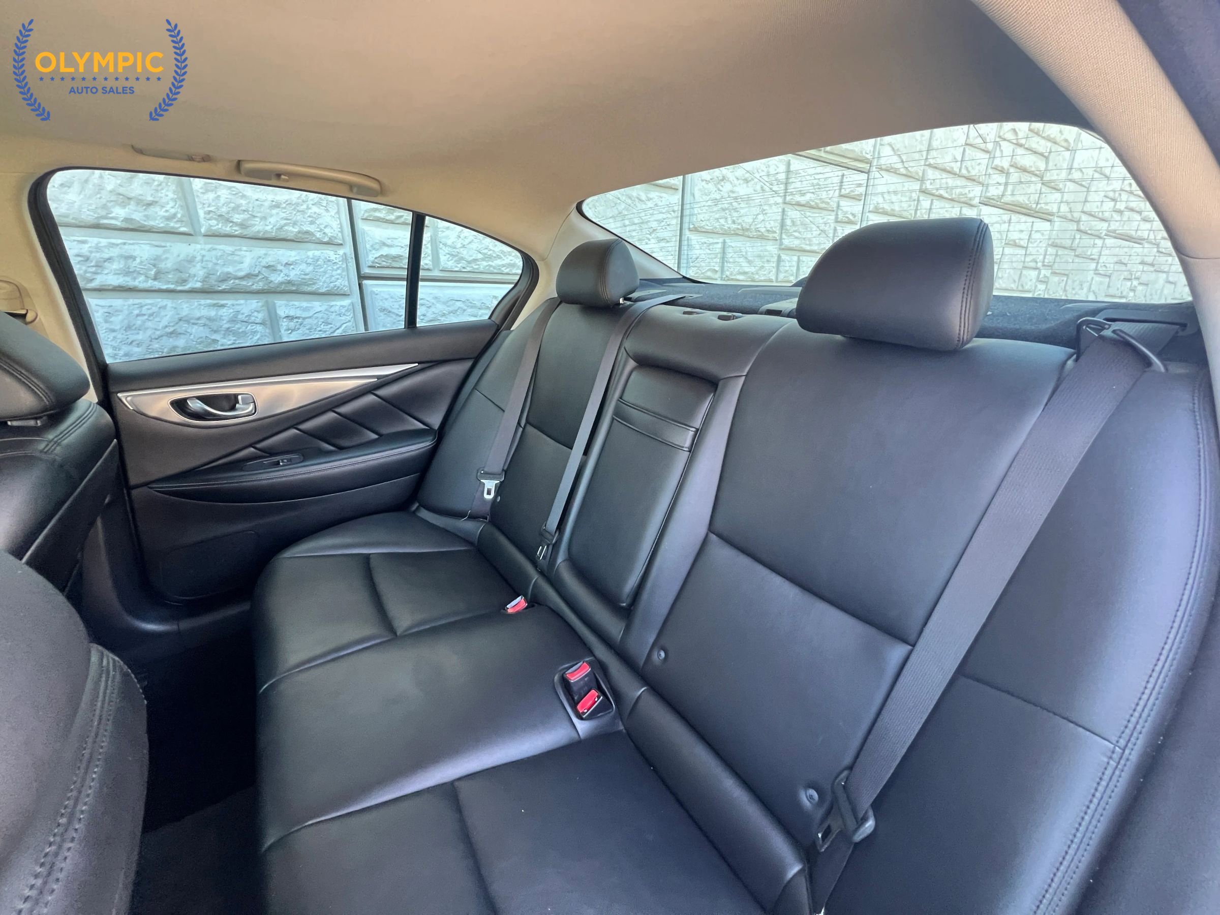 2014 INFINITI Q50 Premium