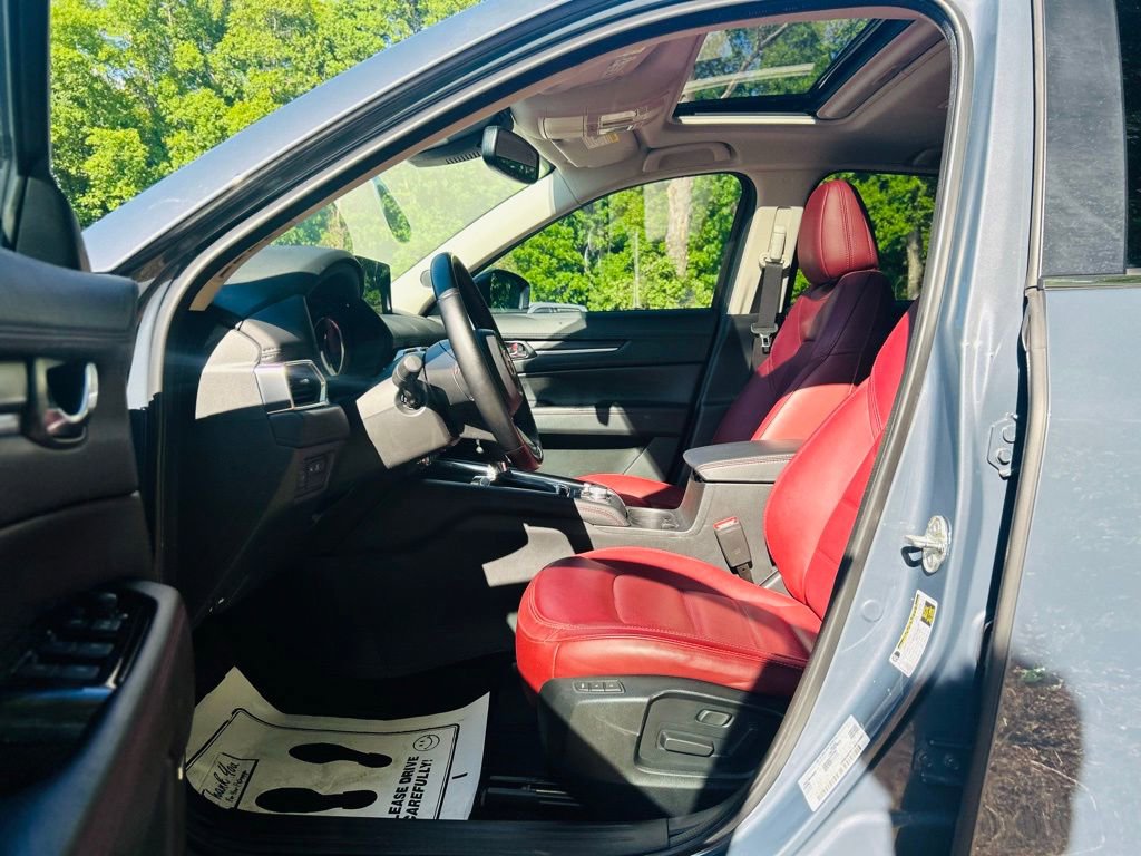 2023 MAZDA Cx-5 Carbon Edition