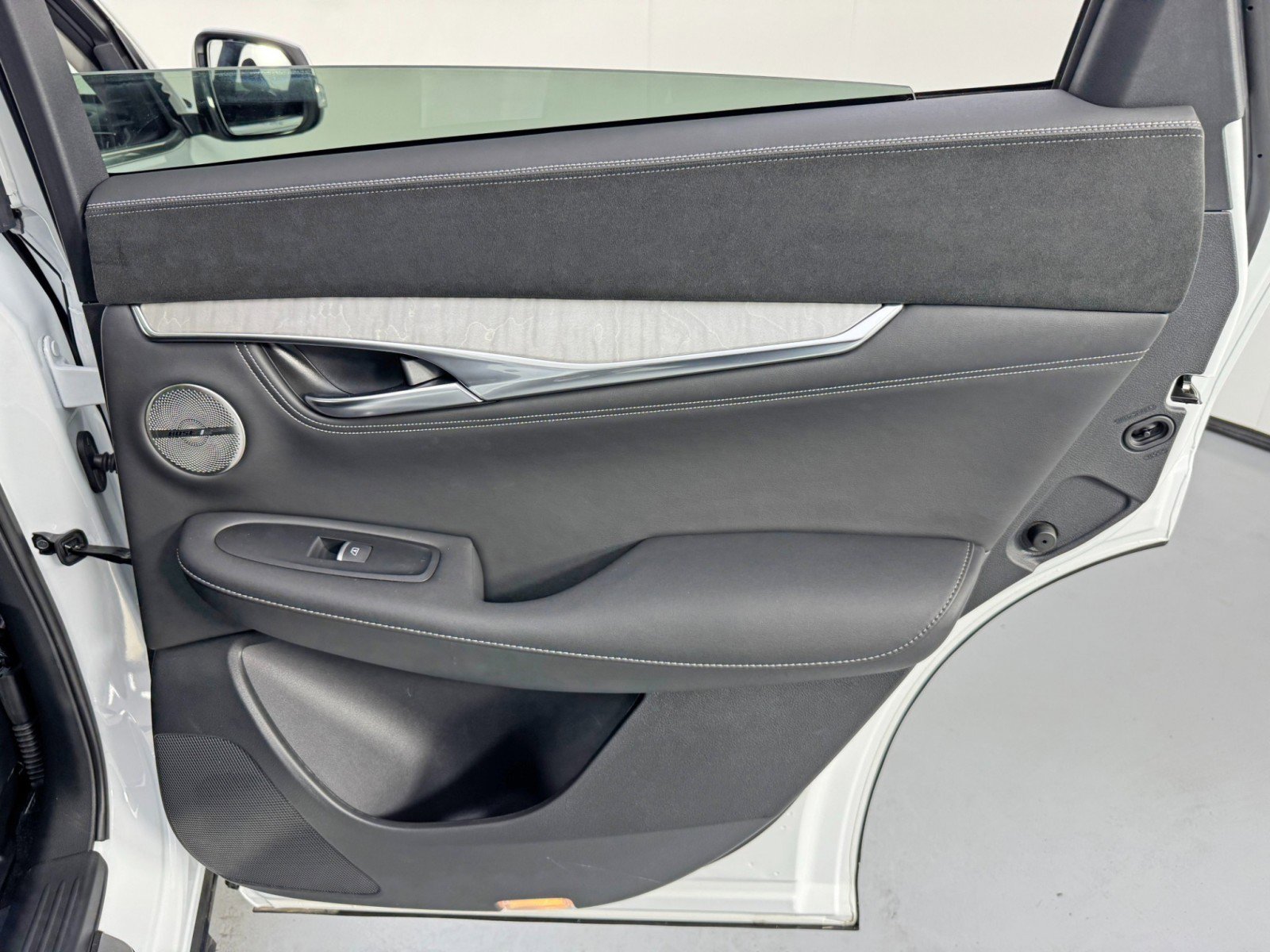 2023 INFINITI Qx50 Sensory