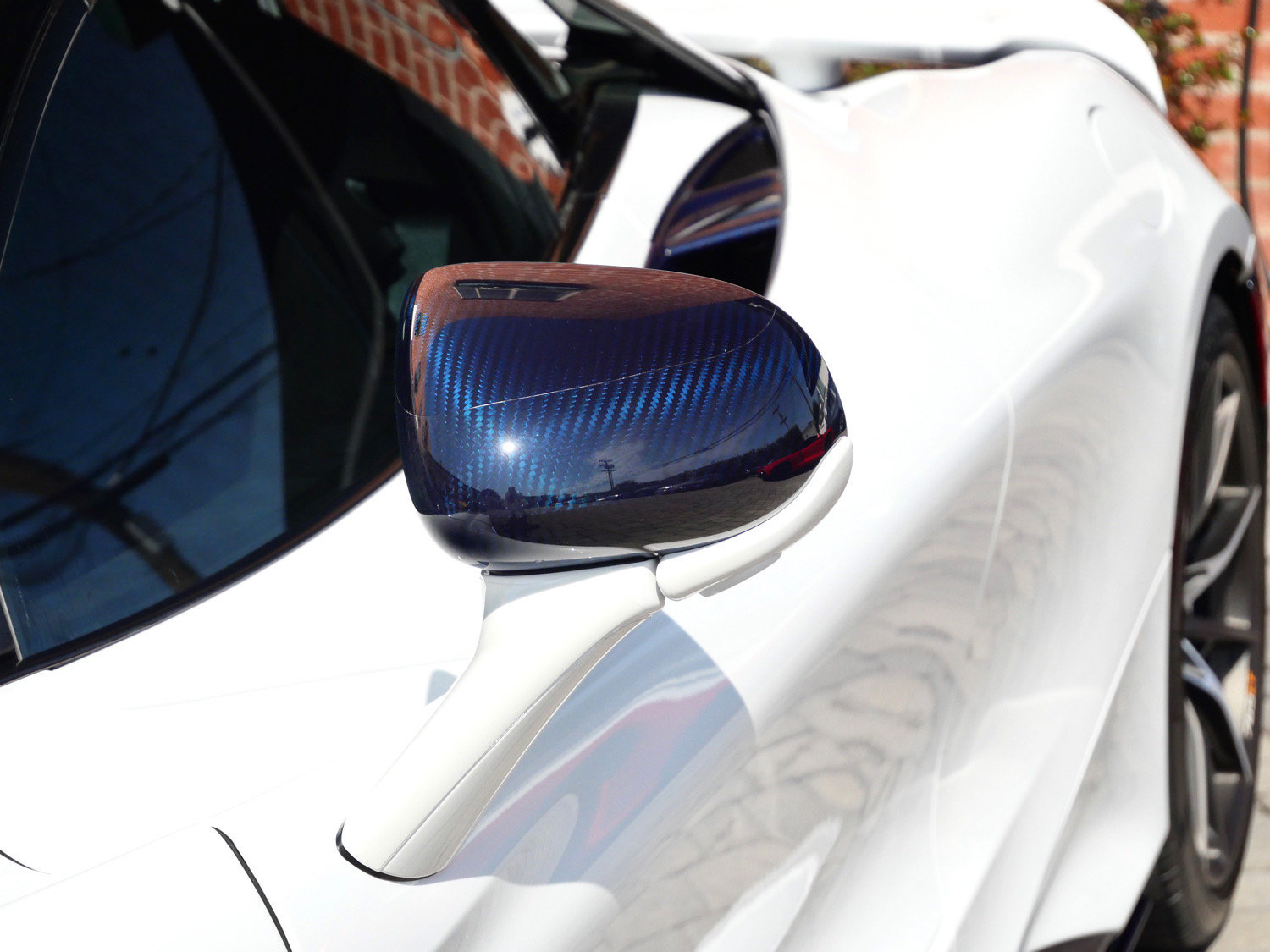 Used 2022 McLaren 765LT photo 46