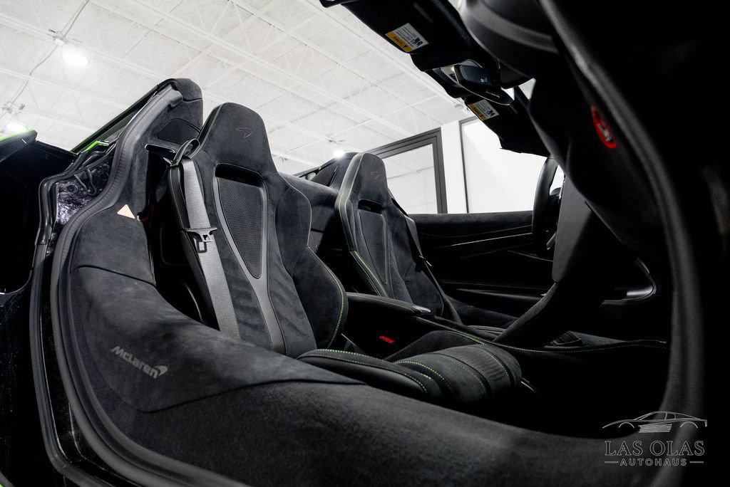 Used 2026 McLaren 750S Spider photo 34