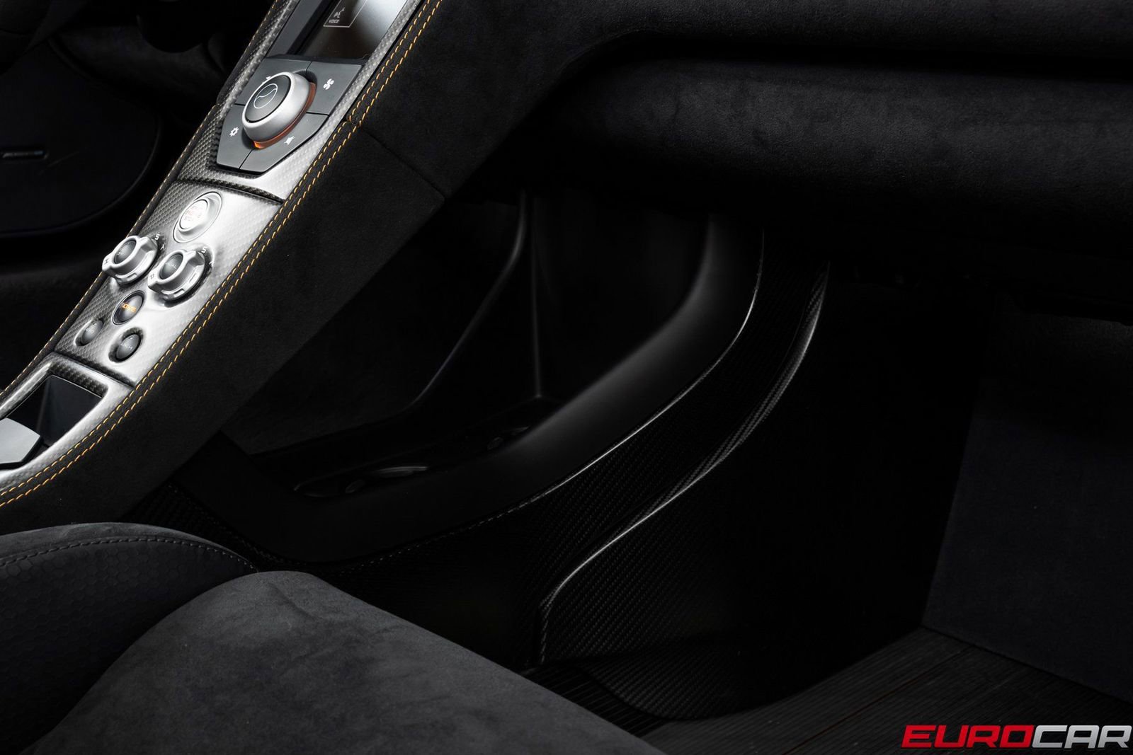 Used 2016 McLaren 675LT Spider photo 42