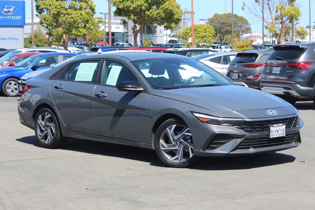 Used 2025 Hyundai Elantra Sport