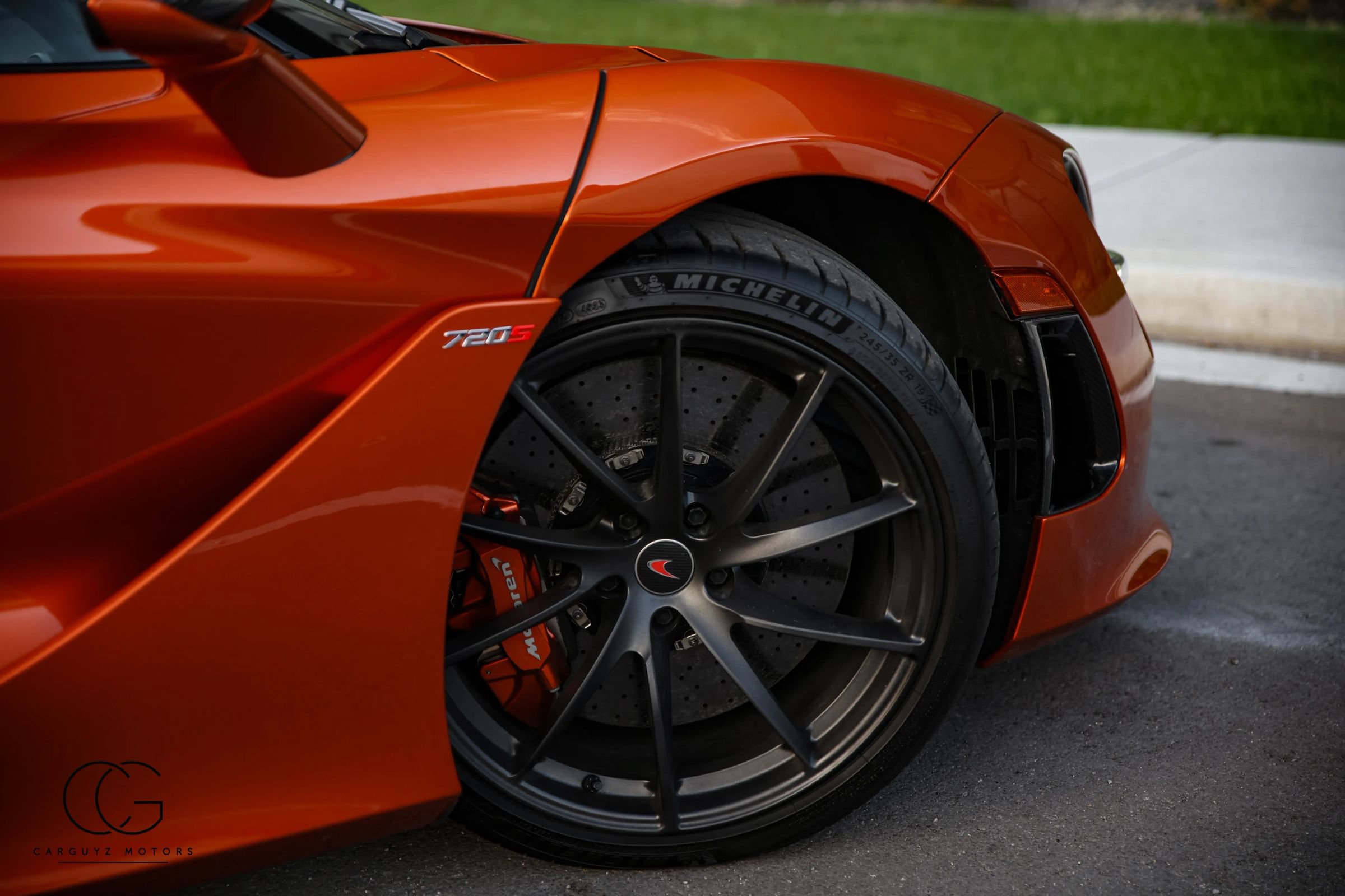 Used 2018 McLaren 720S photo 41
