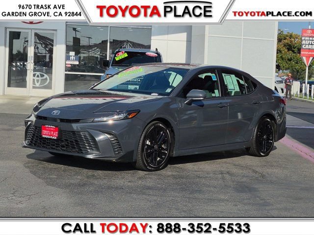 Used 2025 Toyota Camry SE
