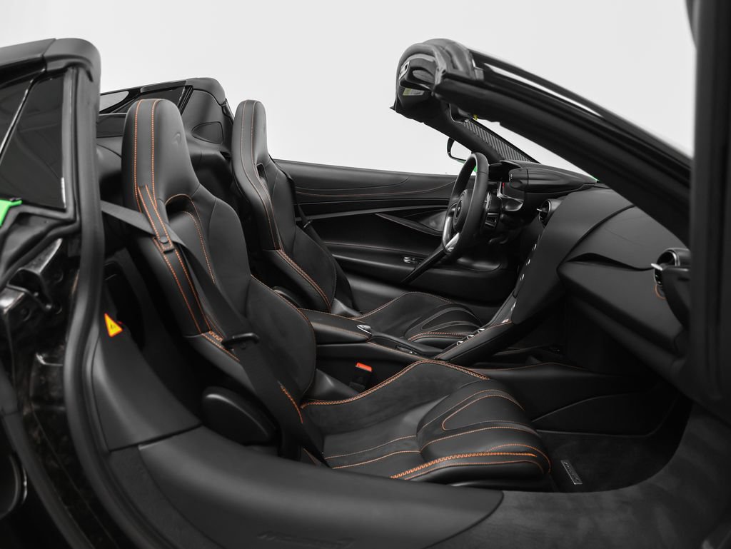 Used 2025 McLaren 750S Spider photo 23