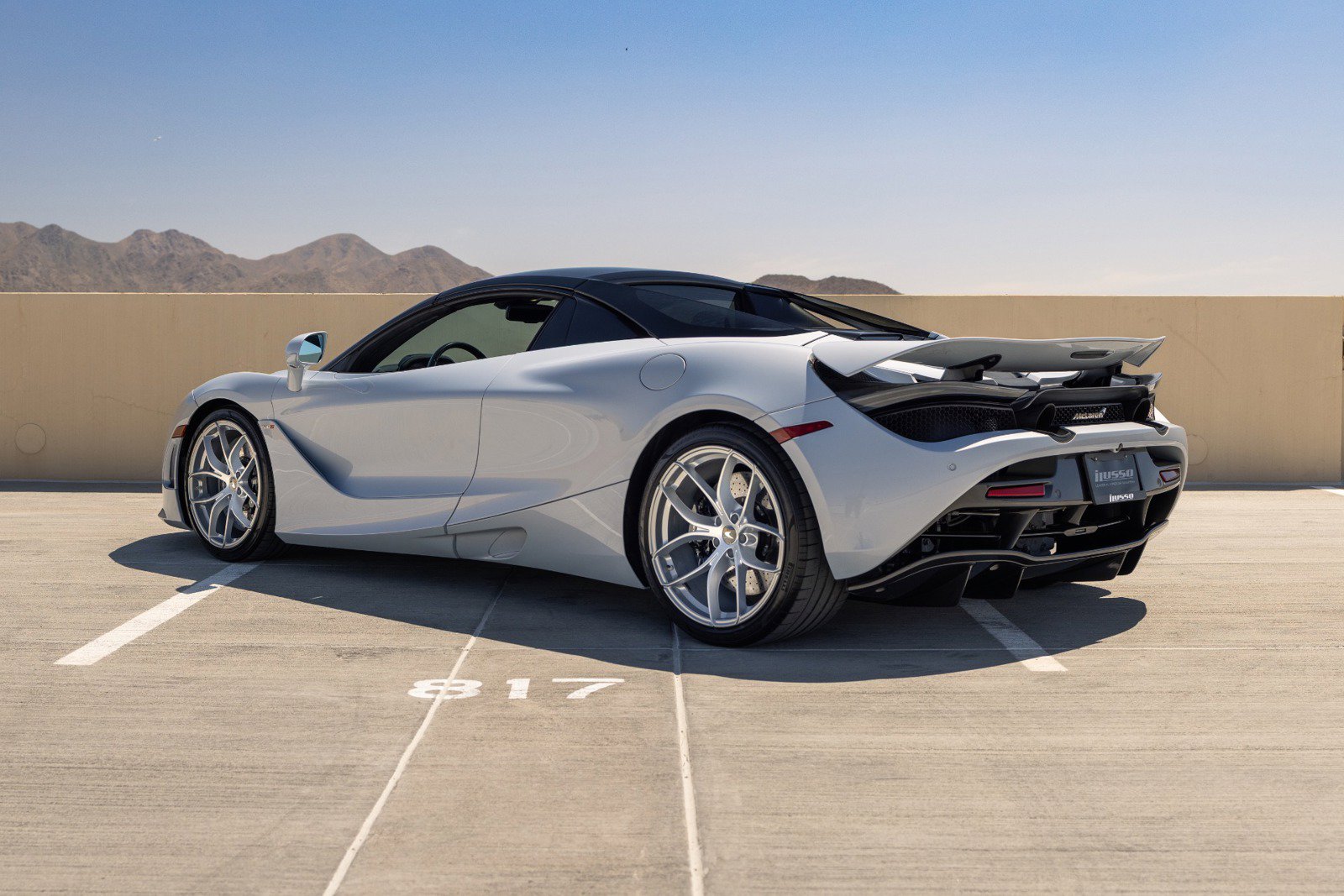 Used 2020 McLaren 720S Spider photo 32