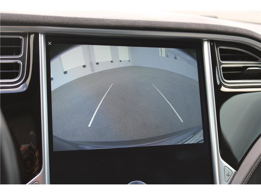 2015 Tesla Model S 85D