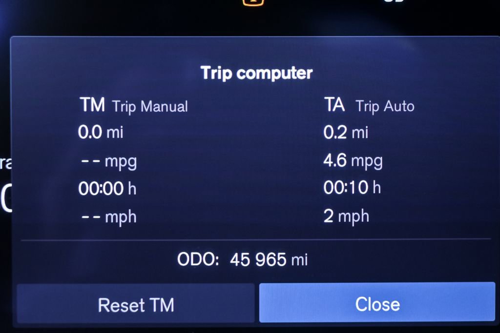 2025 Volvo S60 B5 Plus