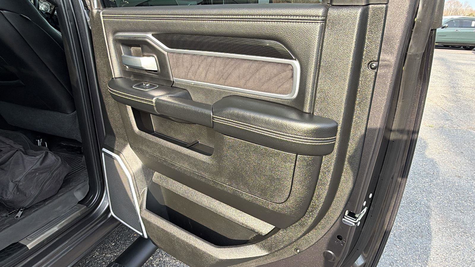 2022 RAM 3500 Laramie