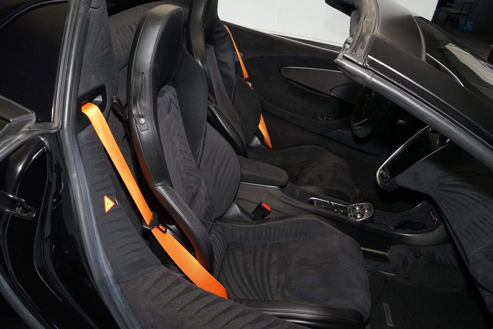 Used 2020 McLaren 600LT Spider photo 20