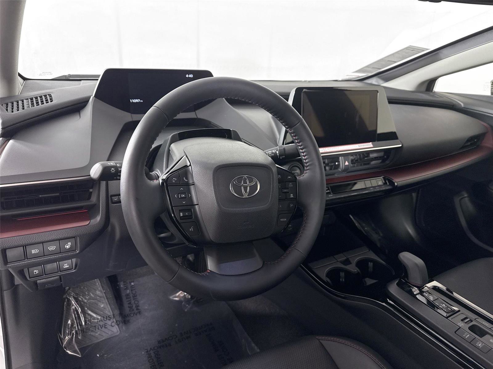 2025 Toyota Prius Plug-In Hybrid