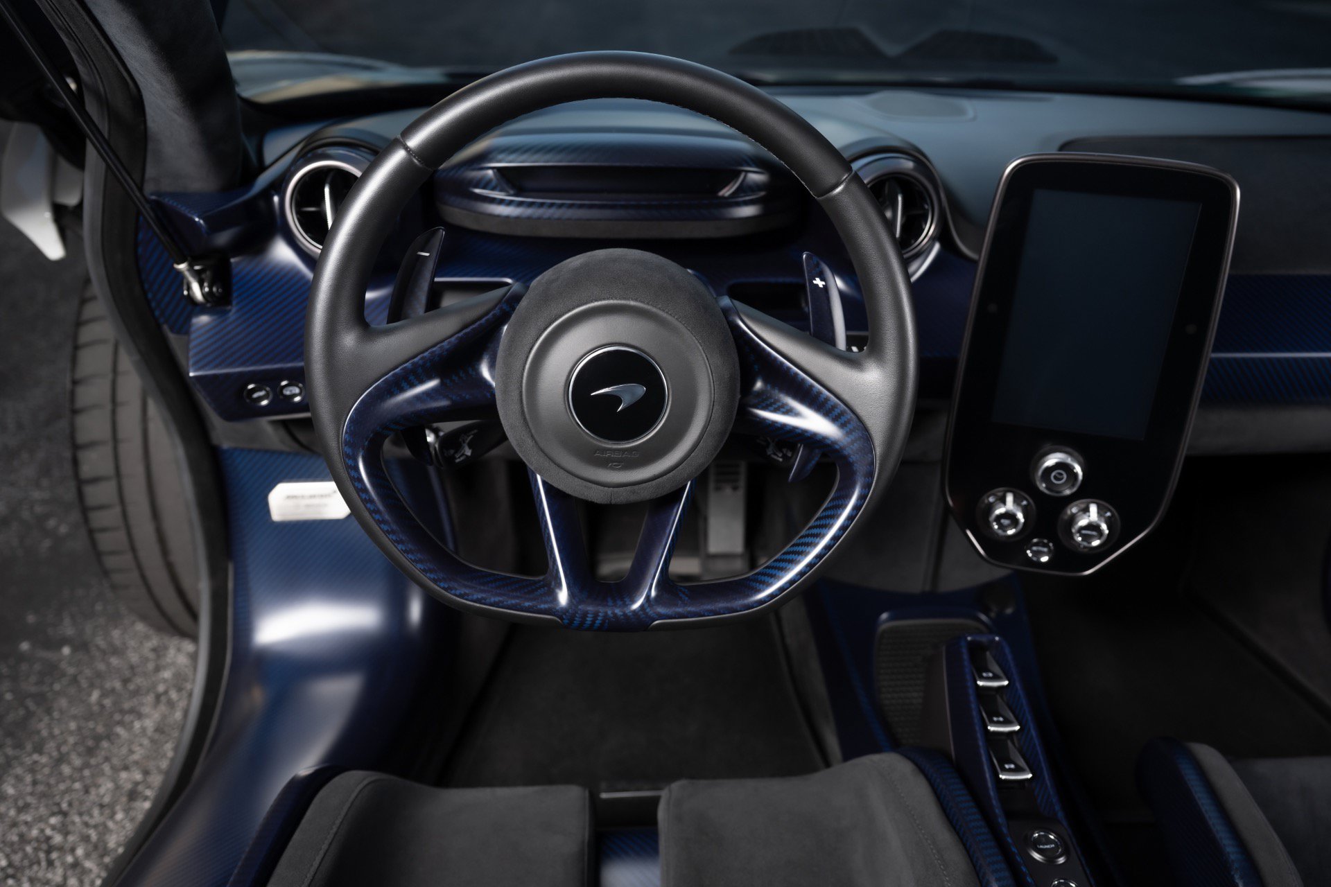 Used 2019 McLaren Senna photo 31