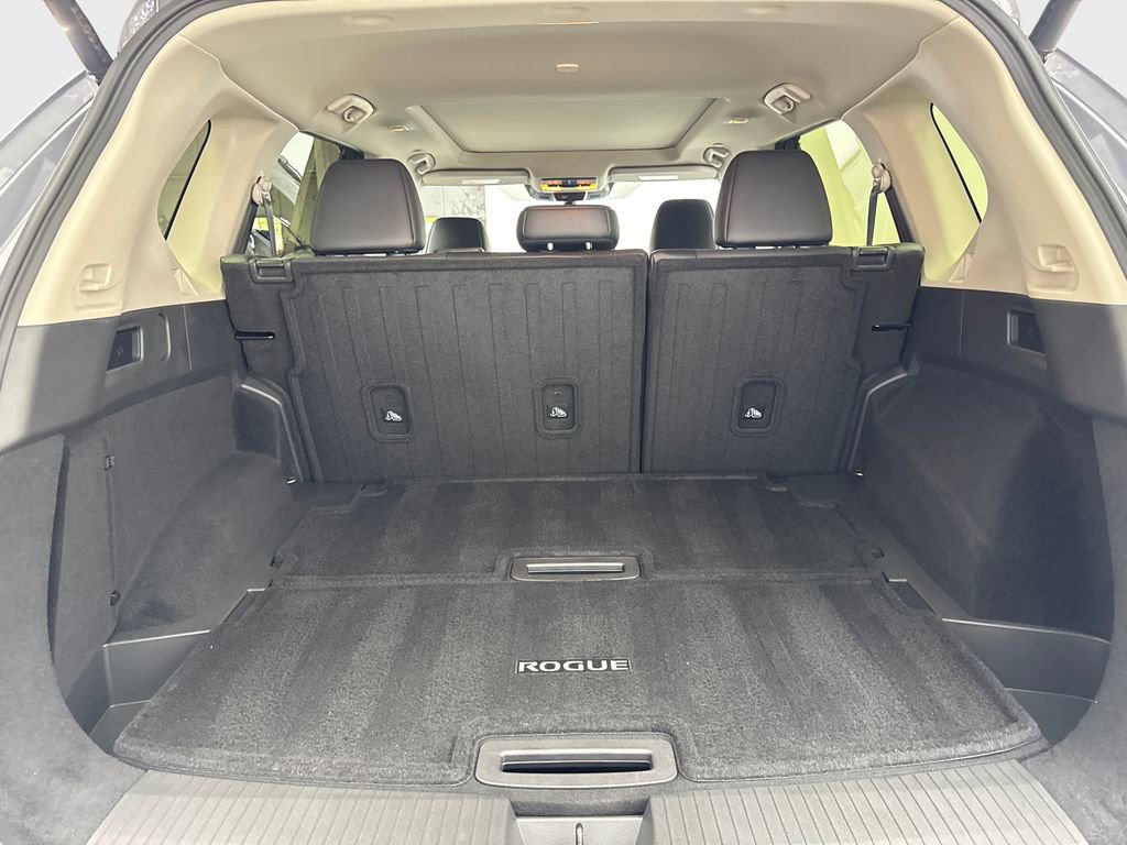 2025 Nissan Rogue Platinum