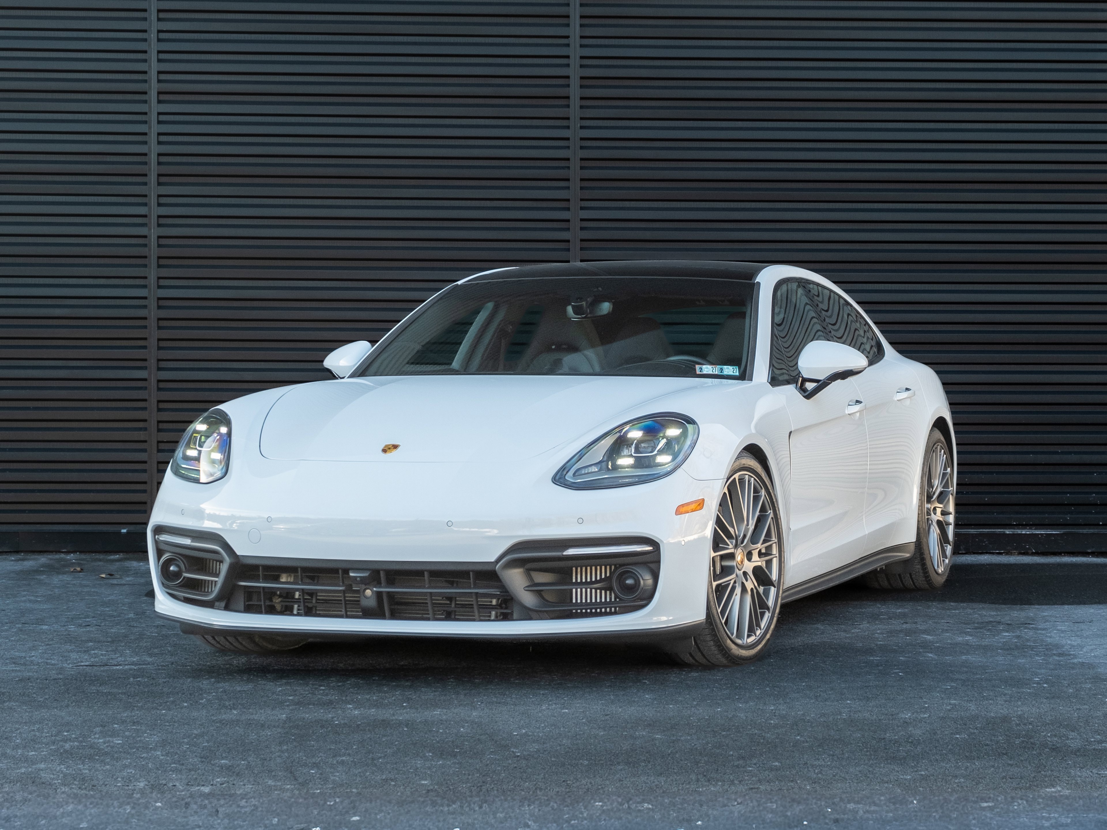 Certified 2023 Porsche Panamera 4 Platinum Edition