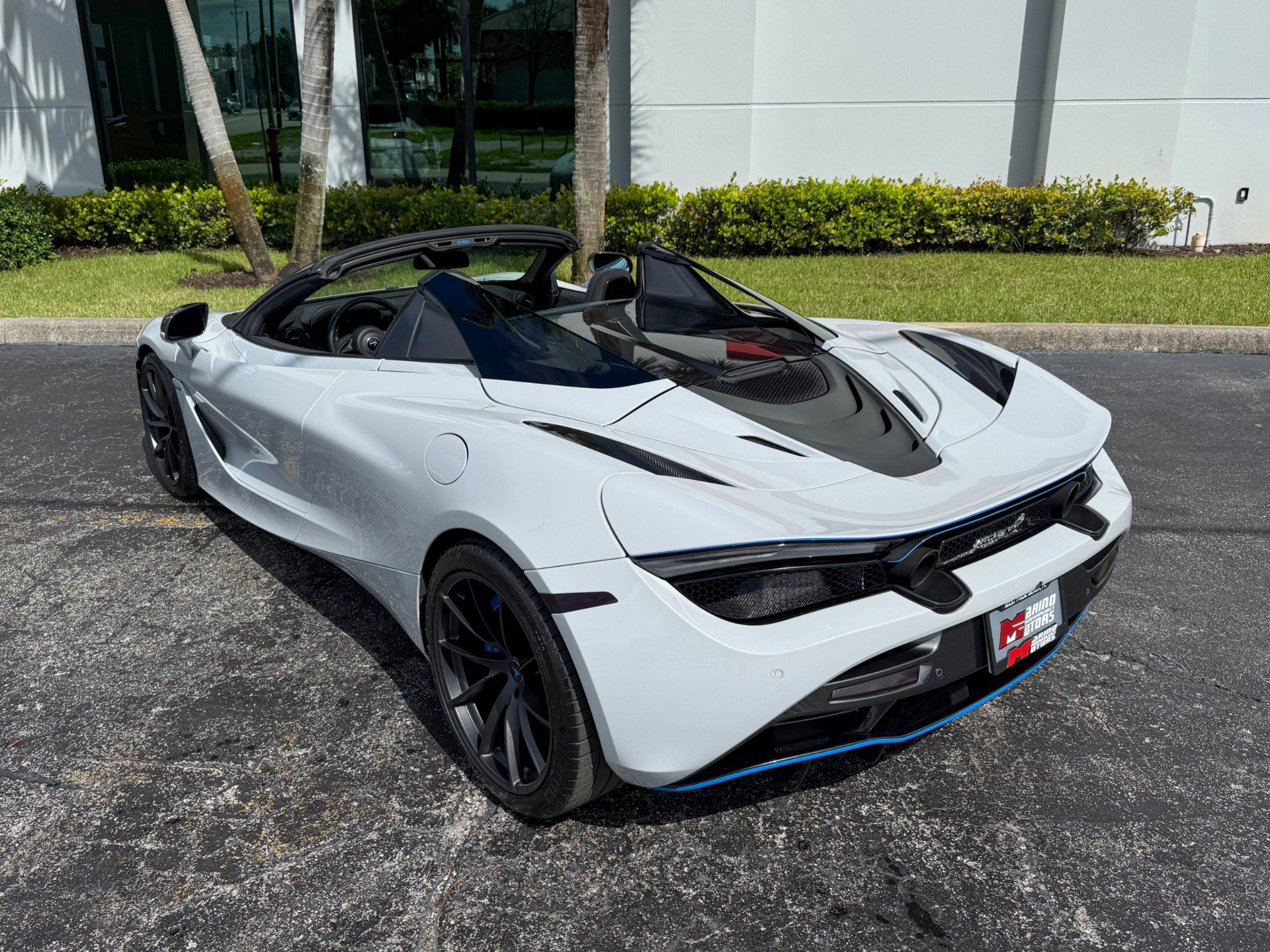 Used 2020 McLaren 720S Luxury photo 12