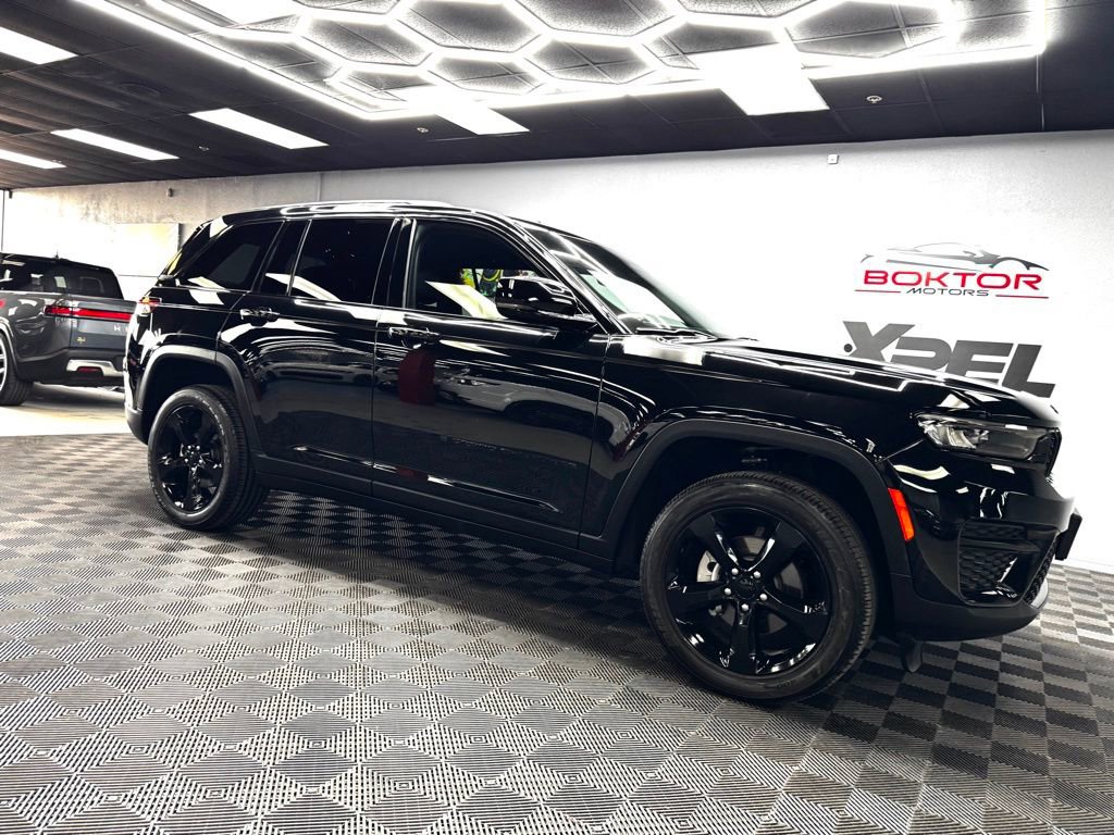 2024 Jeep Grand Cherokee Altitude