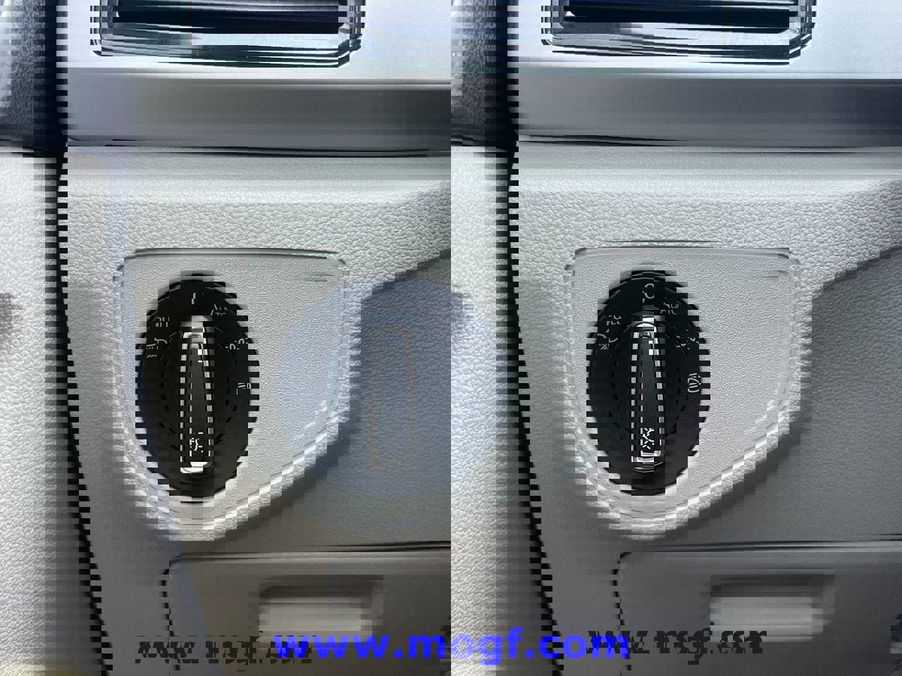 2022 Volkswagen Atlas SE