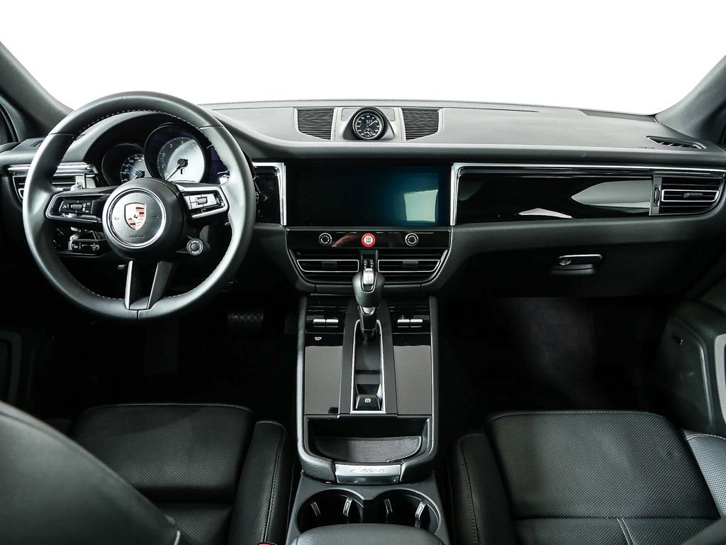 2023 Porsche Macan S