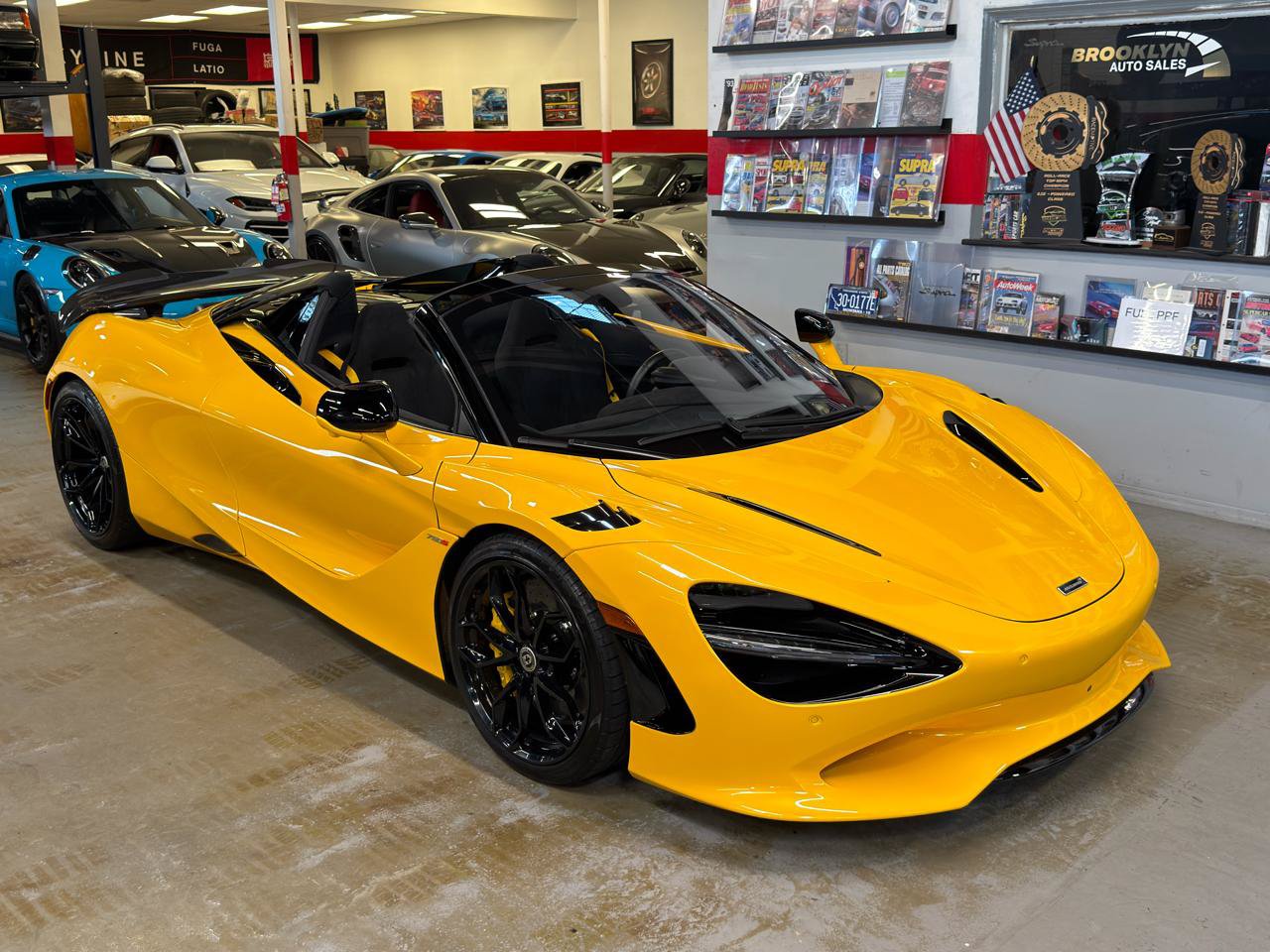 Used 2024 McLaren 750S Spider photo 4