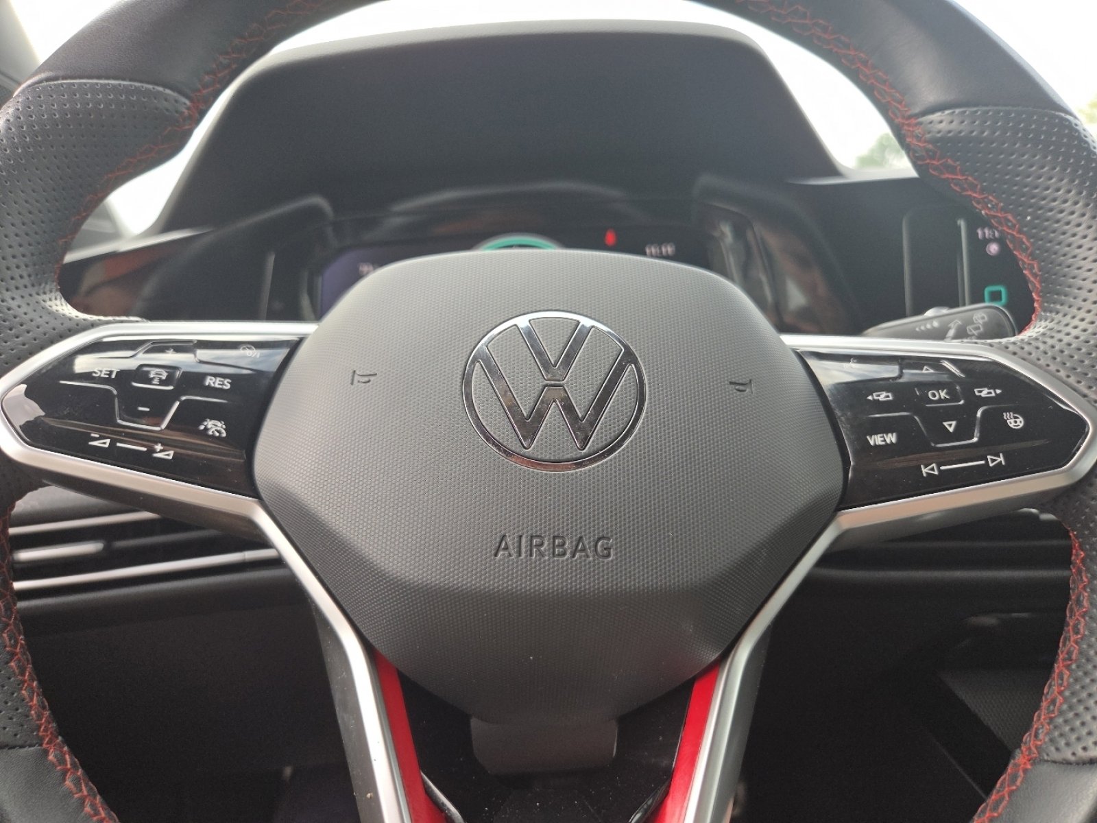 2024 Volkswagen GTI S