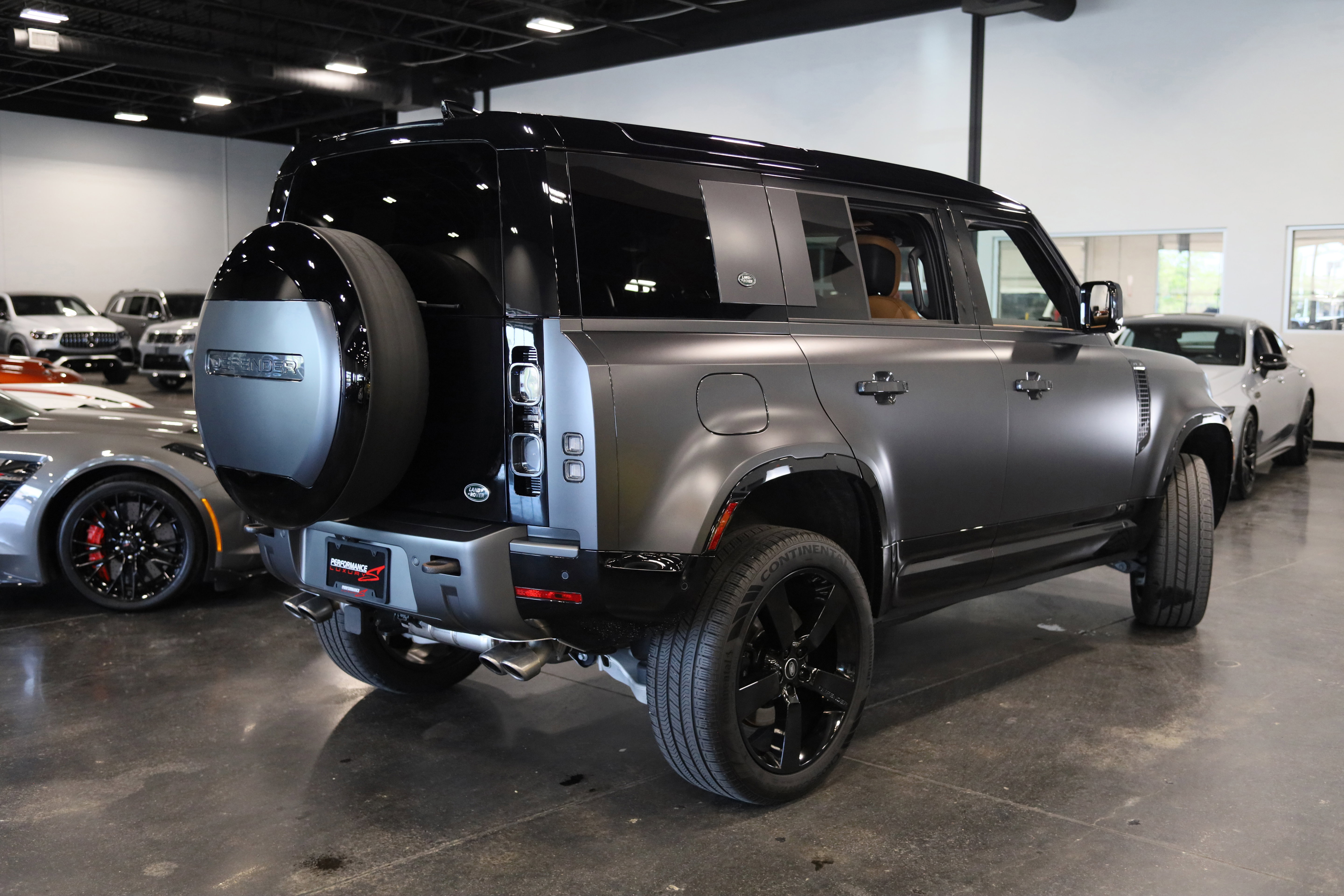 2023 Land Rover Defender 110 Carpathian Edition