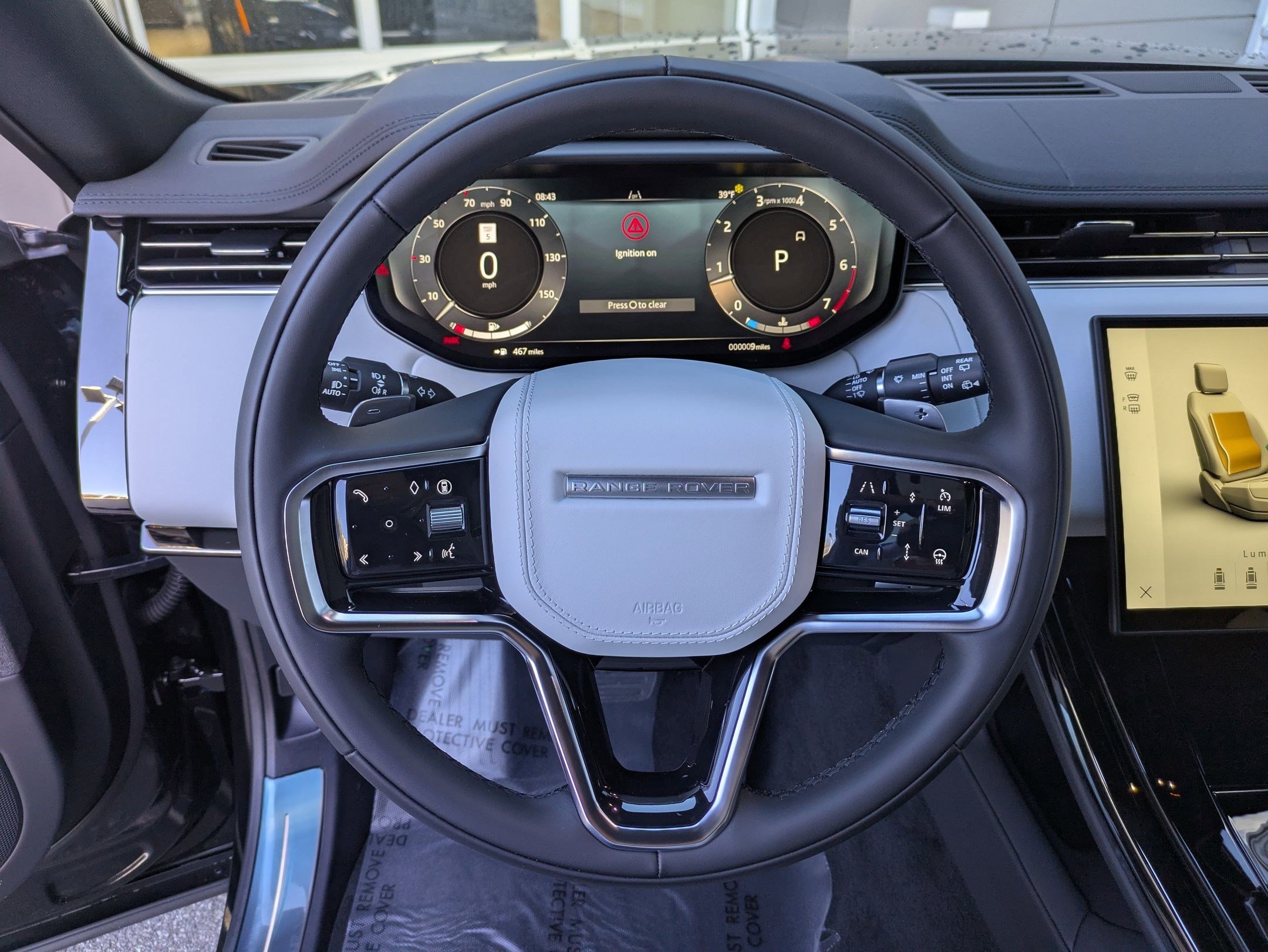 2026 Land Rover Range Rover Sport SE