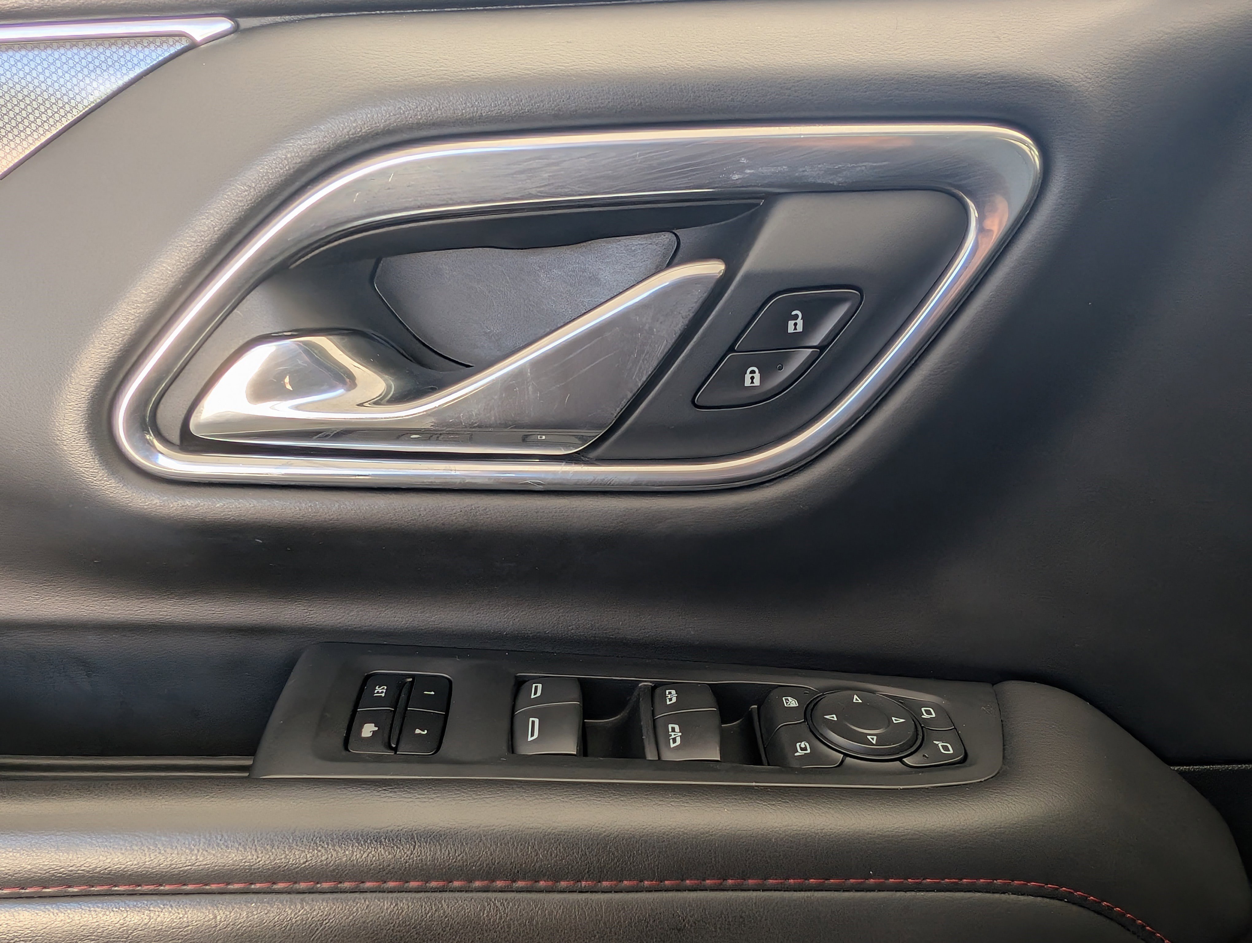 2021 Chevrolet Suburban RST