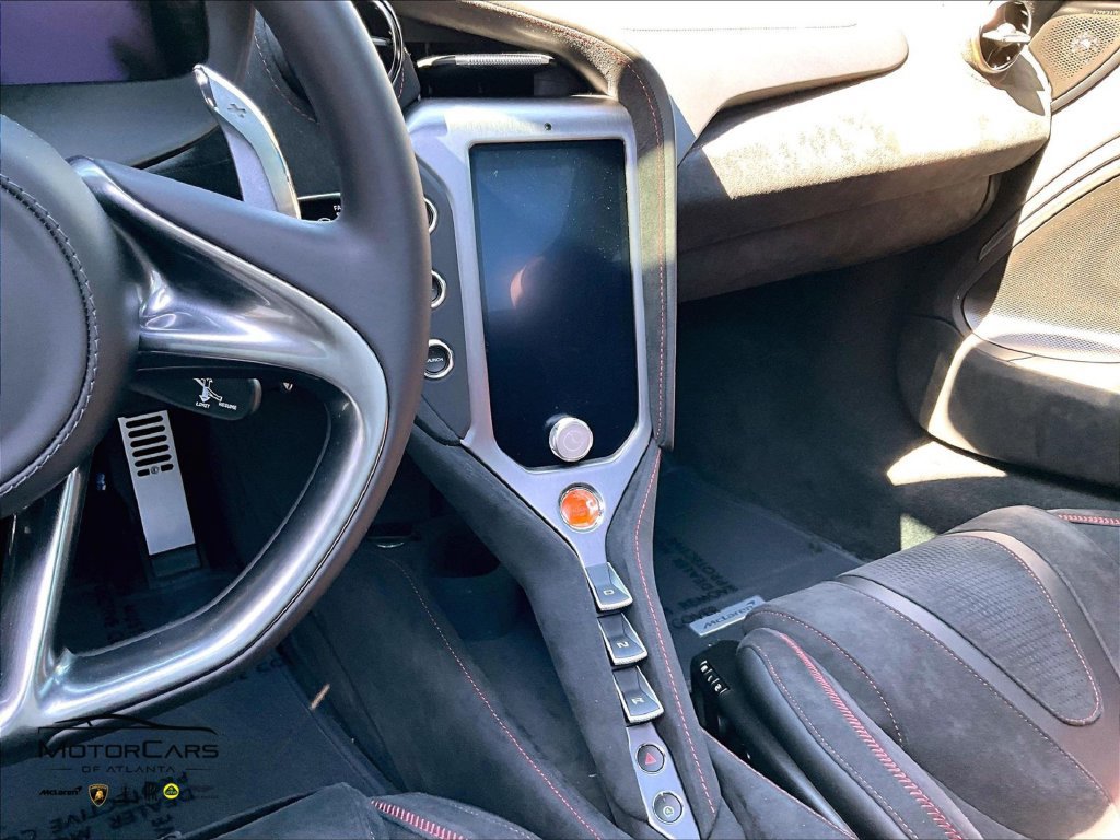New 2027 McLaren 750S photo 7