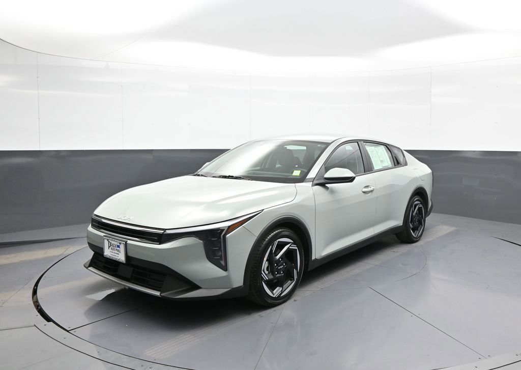 Certified 2025 Kia K4 EX