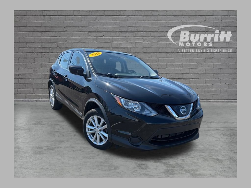Used 2018 Nissan Rogue Sport S w/ S Appearance Package