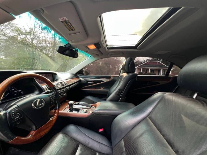 2013 Lexus LS 460
