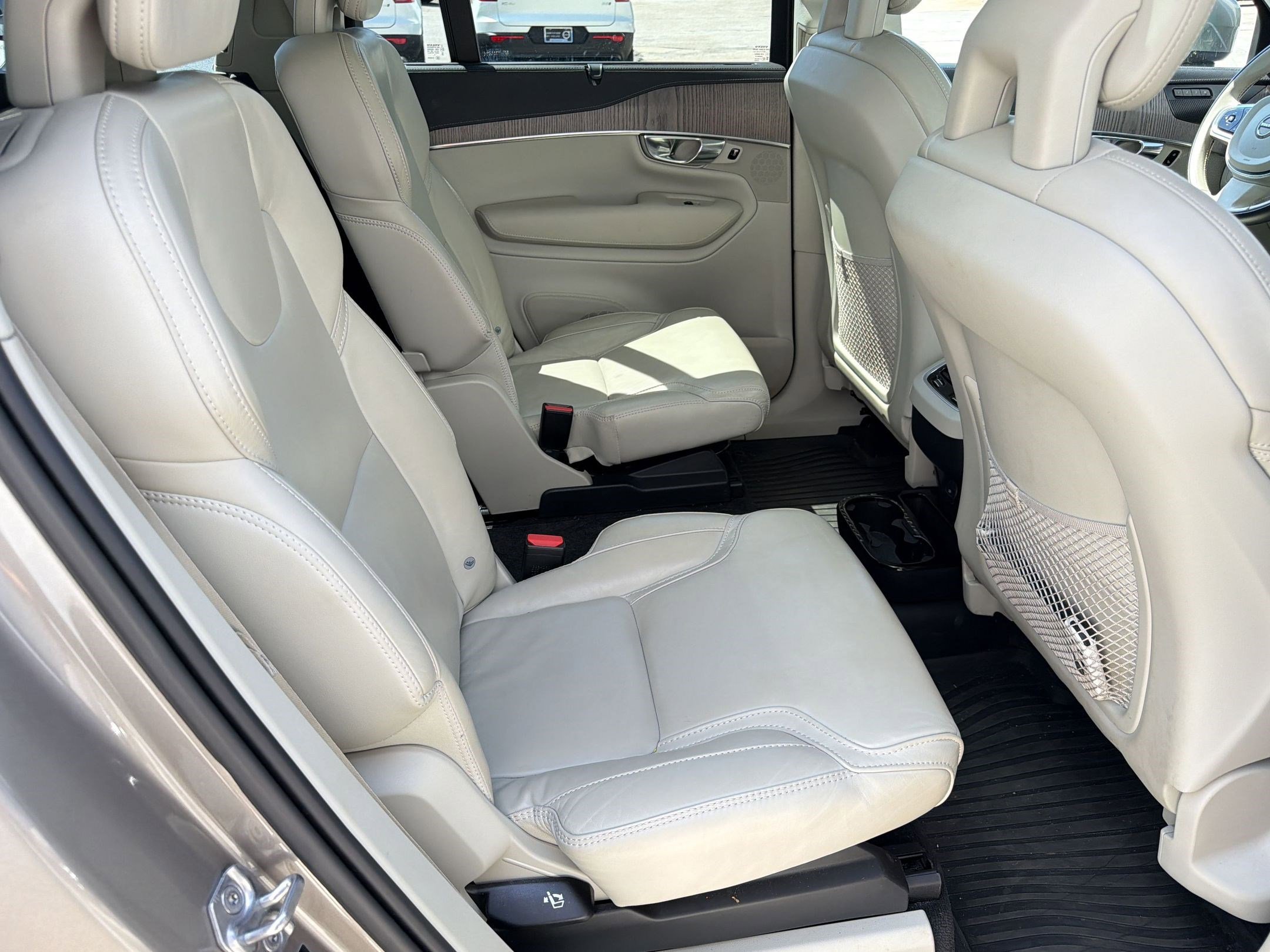 2022 Volvo Xc90 T6 Inscription