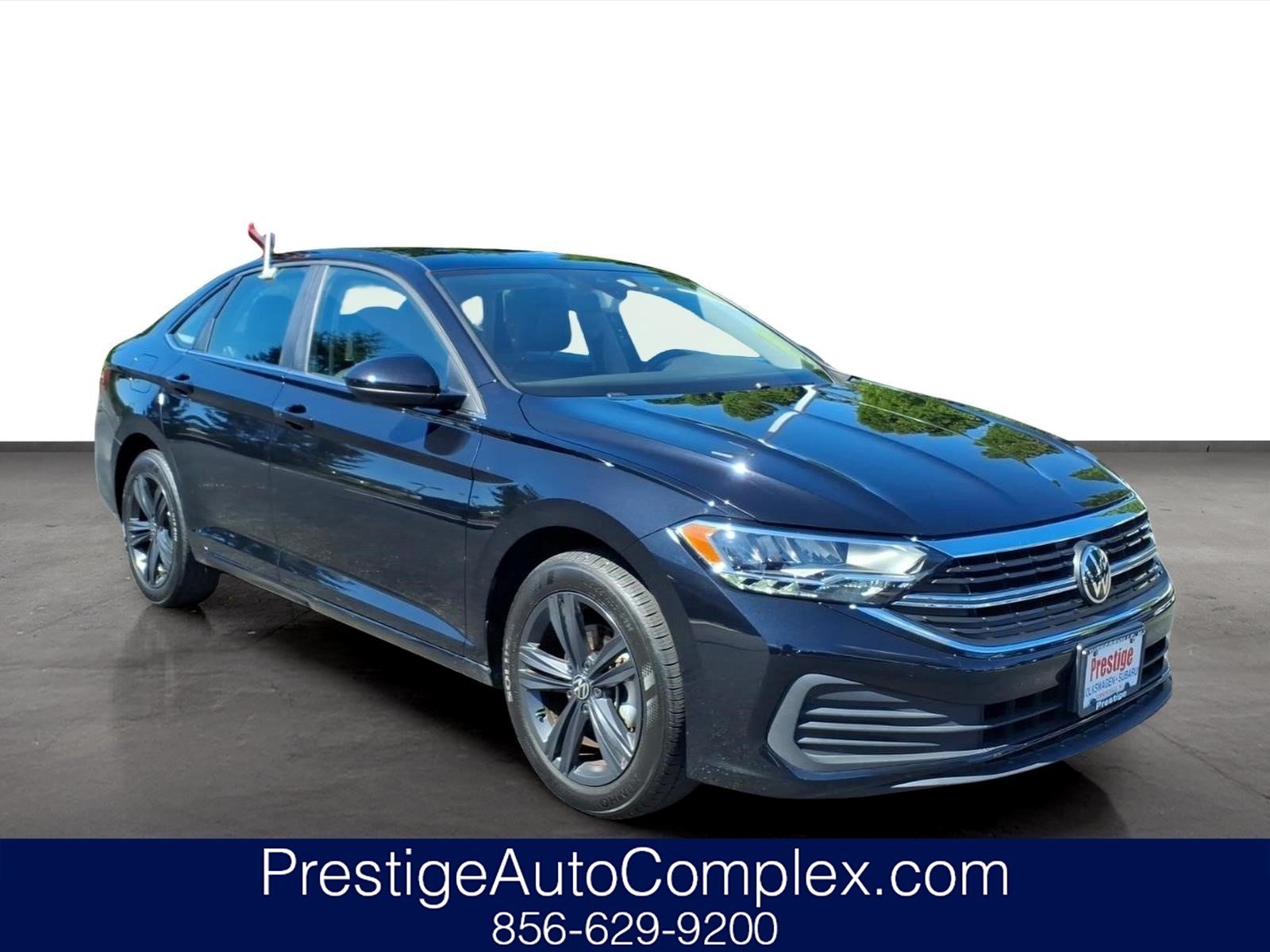 Certified 2023 Volkswagen Jetta SE w/ Panoramic Sunroof Package