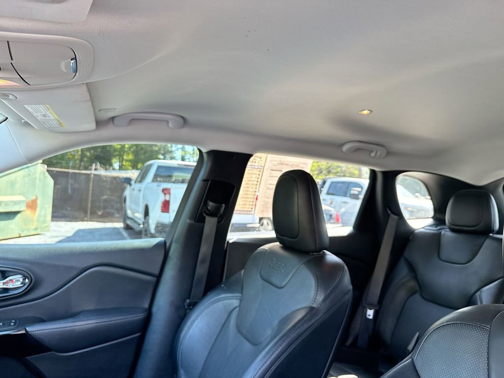 2023 Jeep Cherokee Altitude Lux