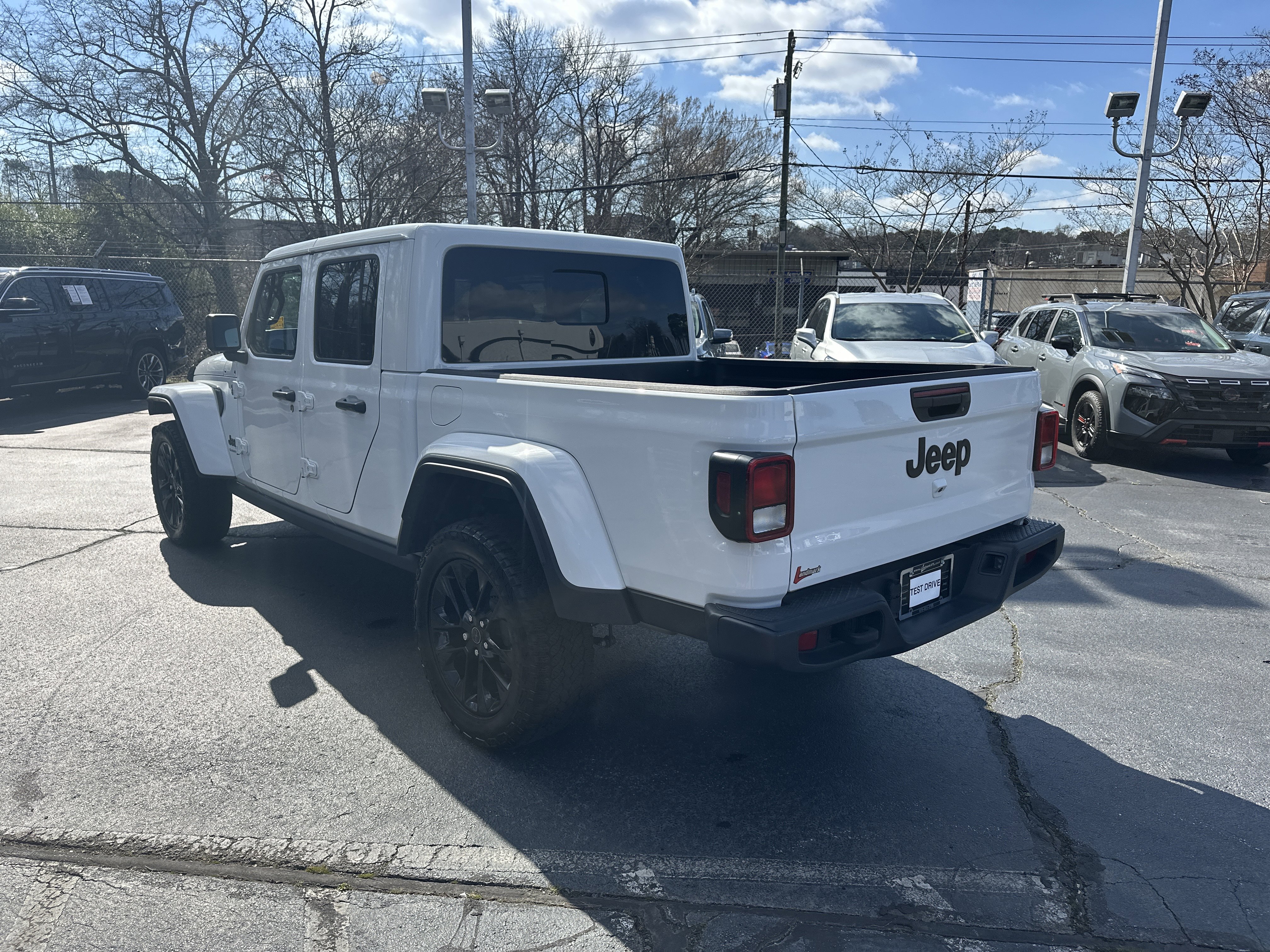 2025 Jeep Gladiator Sport