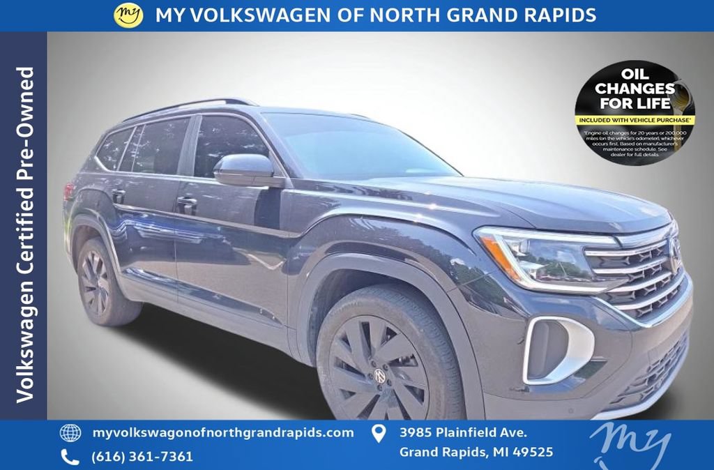 Used 2024 Volkswagen Atlas SE w/ Panoramic Sunroof Package