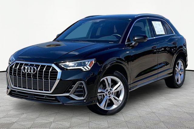 Used 2023 Audi Q3 2.0T Premium w/ Convenience Package