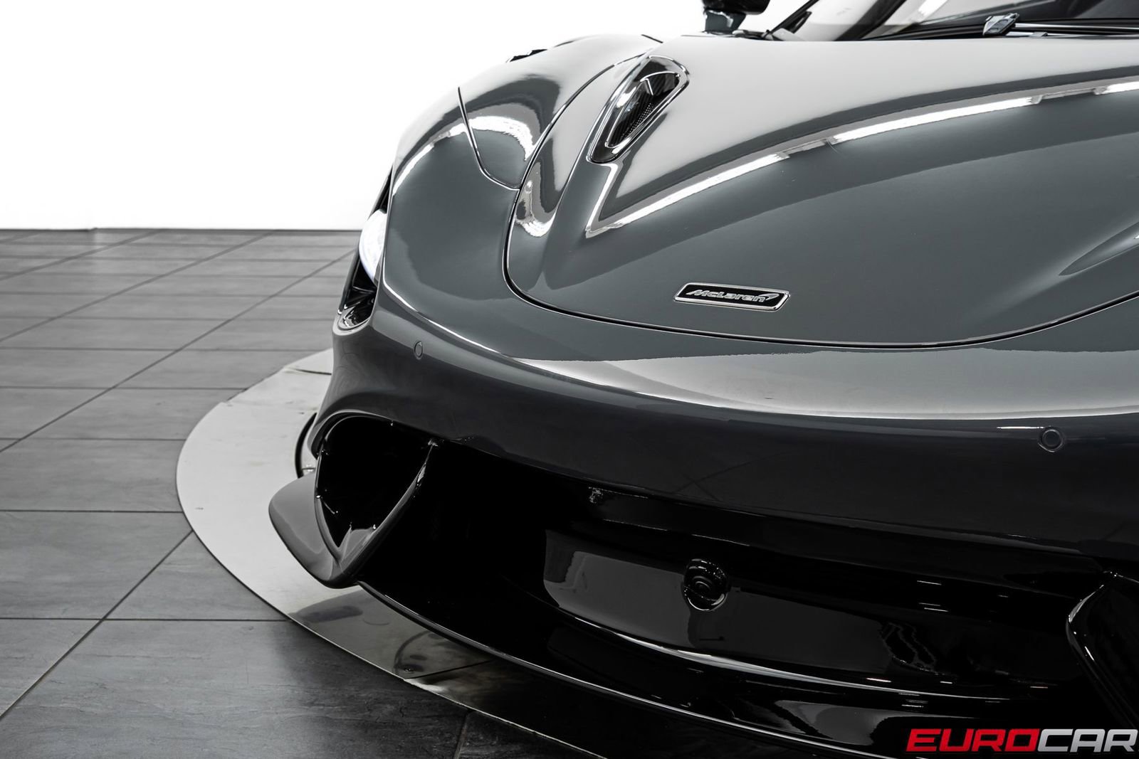 Used 2021 McLaren 765LT photo 11